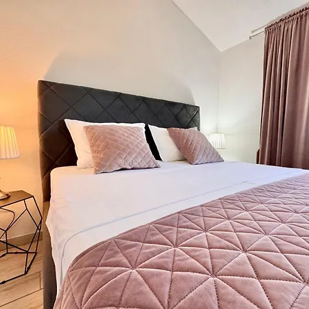 Fortuna Apartament *