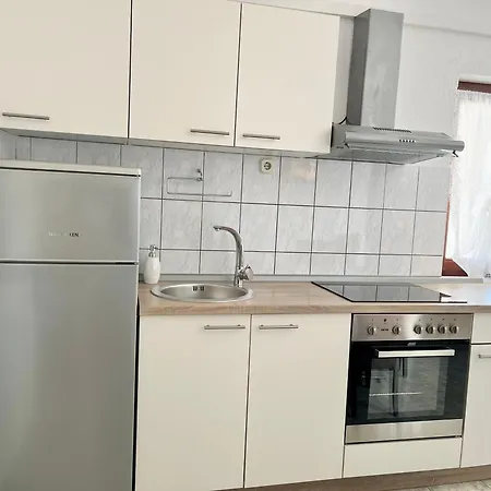 Fortuna Apartament Biograd Na Moru
