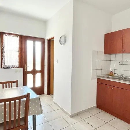 Fortuna Apartament Biograd Na Moru